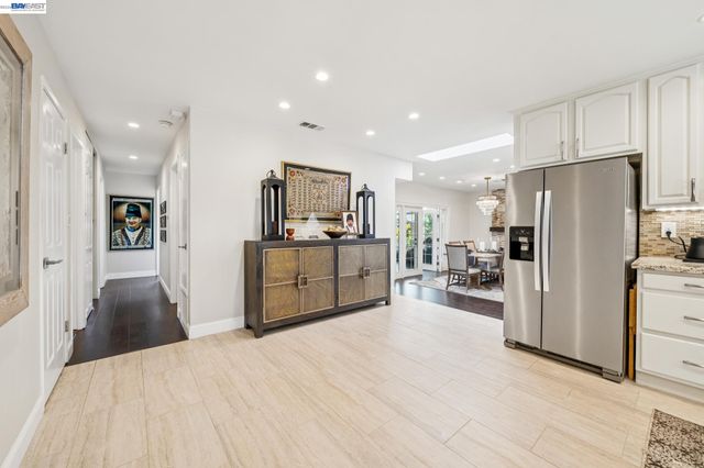2485 Medallion Dr, Union City, CA 94587