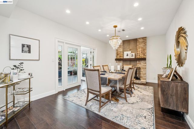 2485 Medallion Dr, Union City, CA 94587