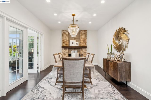 2485 Medallion Dr, Union City, CA 94587