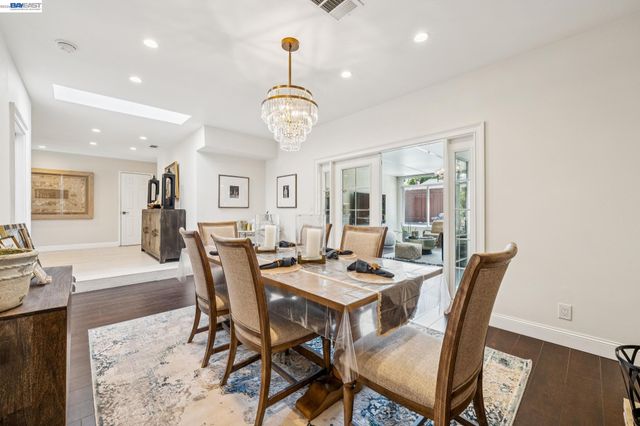2485 Medallion Dr, Union City, CA 94587