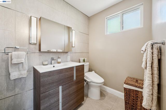2485 Medallion Dr, Union City, CA 94587