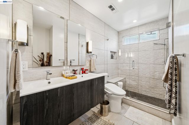 2485 Medallion Dr, Union City, CA 94587