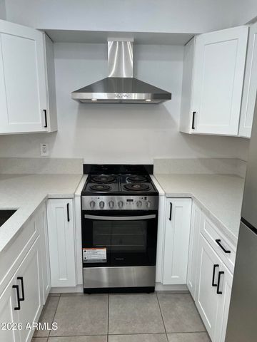 3526 W DUNLAP Avenue 146, Phoenix, AZ 85051