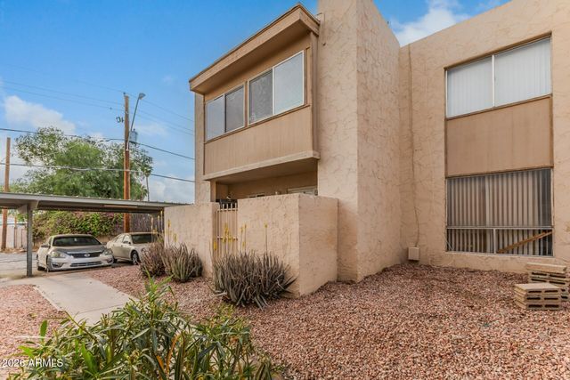 3526 W DUNLAP Avenue 146, Phoenix, AZ 85051