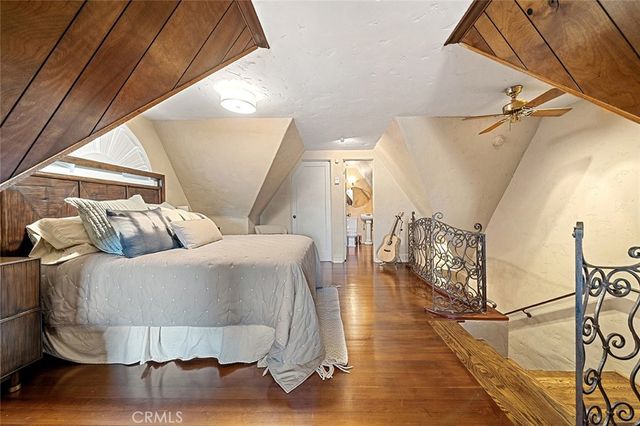 2285 E Orange Grove, Pasadena, CA 91104