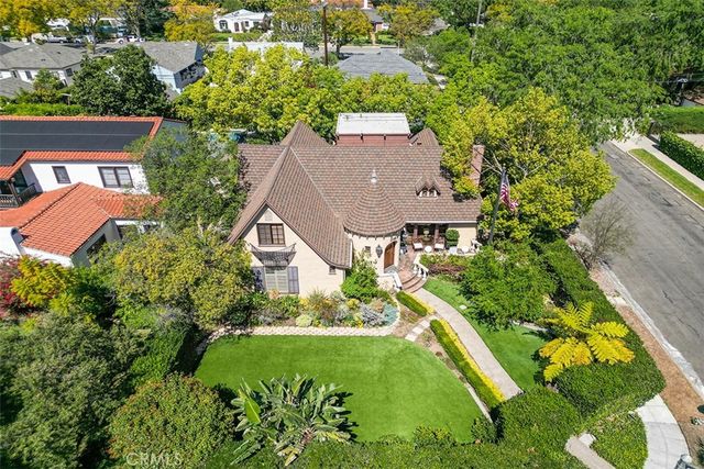 2285 E Orange Grove, Pasadena, CA 91104