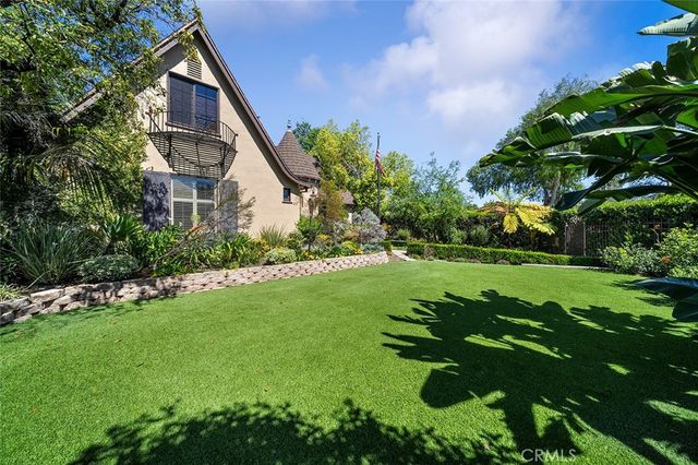 2285 E Orange Grove, Pasadena, CA 91104