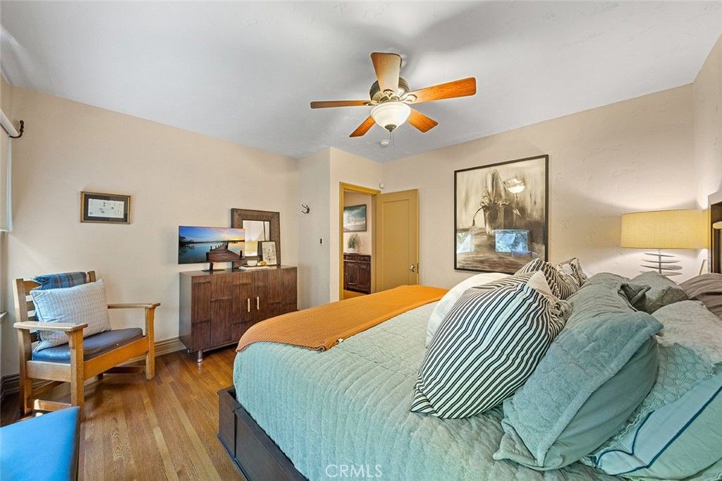 Image 26 of property listing at 2285 E Orange Grove, Pasadena, CA 91104