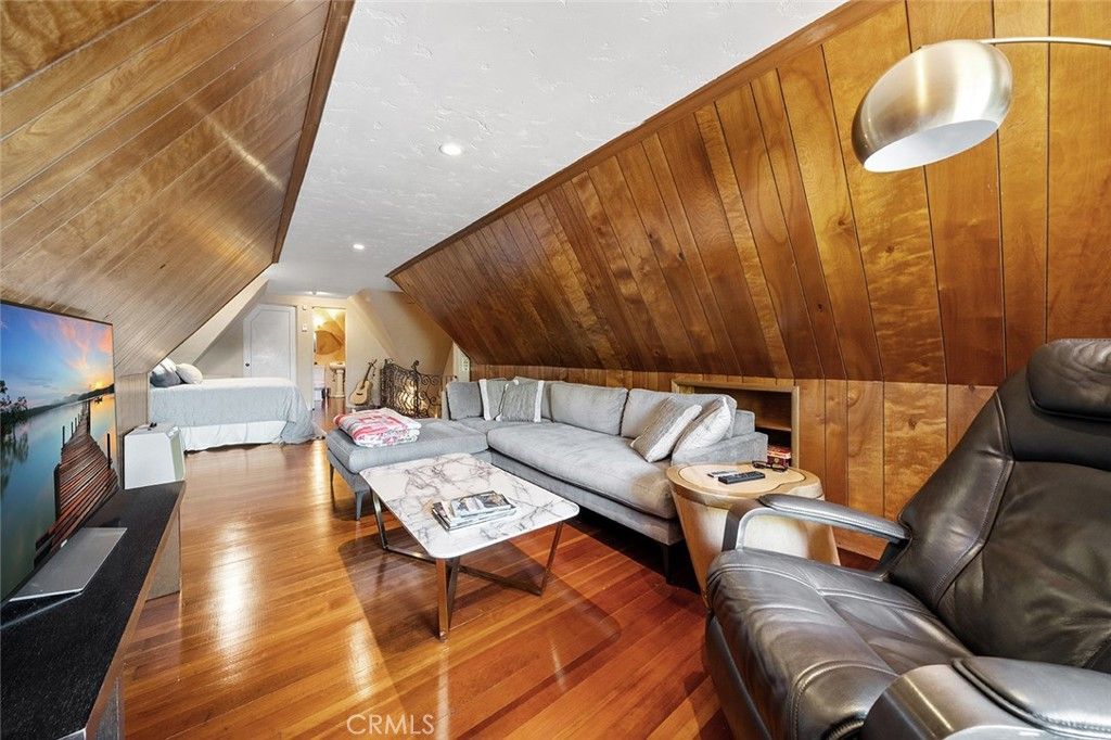 Image 40 of property listing at 2285 E Orange Grove, Pasadena, CA 91104