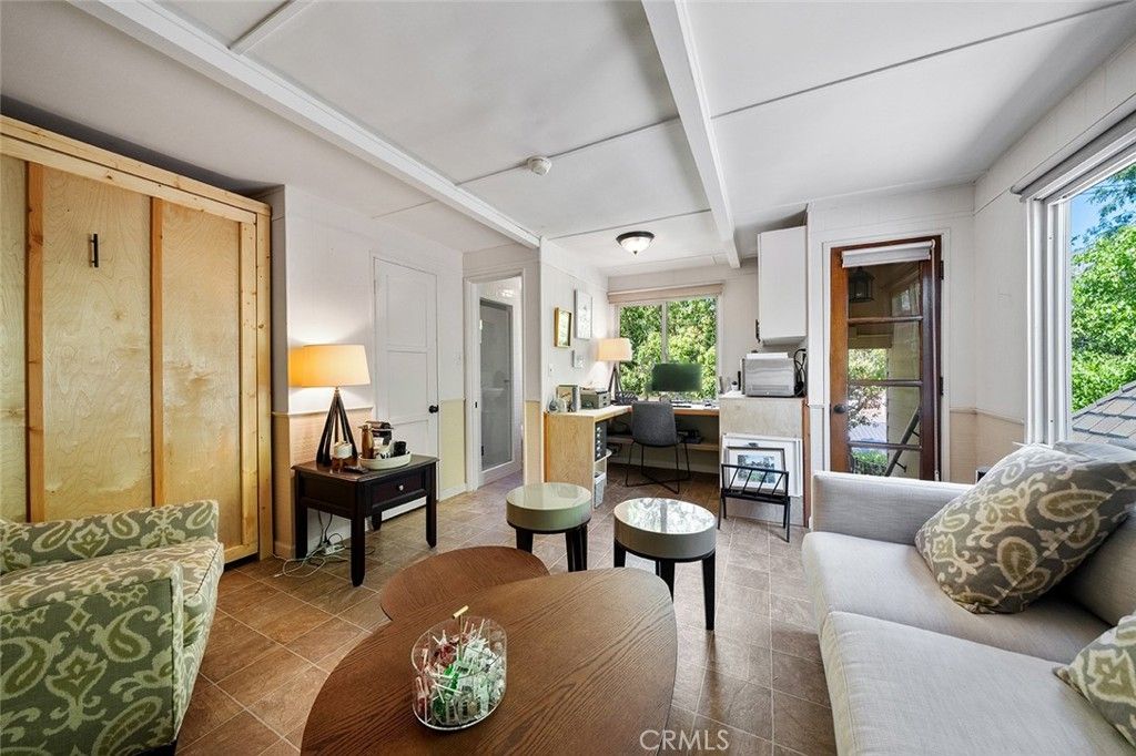 Image 59 of property listing at 2285 E Orange Grove, Pasadena, CA 91104