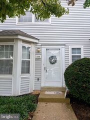 309 HUNTINGTON CT #57, West Chester, PA 19380