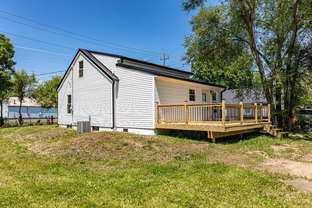 18 Baltimore Avenue, Trenton, OH 45067