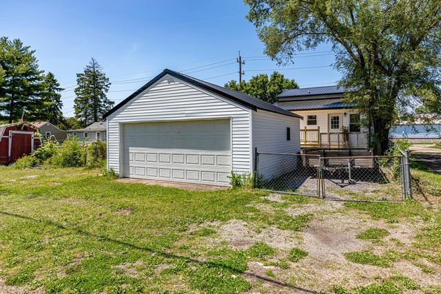 18 Baltimore Avenue, Trenton, OH 45067