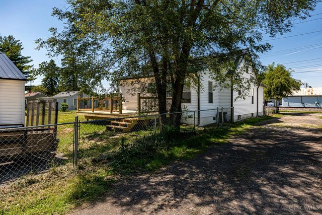 18 Baltimore Avenue, Trenton, OH 45067