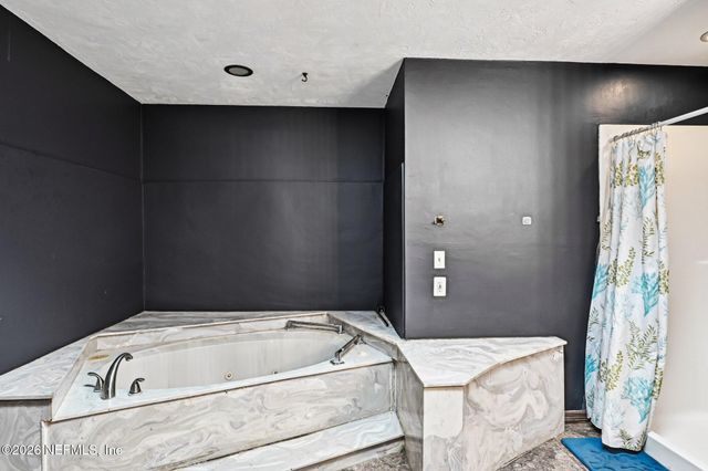 1050 S VOLUSIA Street, St. Augustine, FL 32084