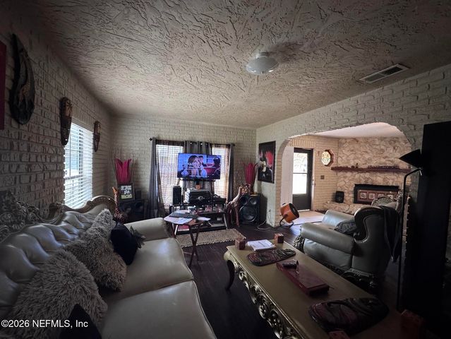 1050 S VOLUSIA Street, St. Augustine, FL 32084