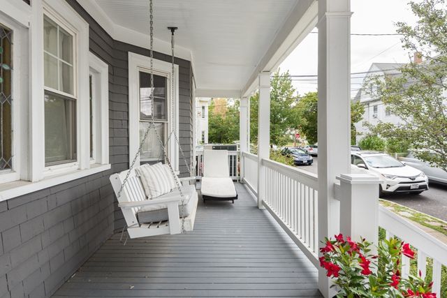 11 Varnum St 3, Arlington, MA 02474