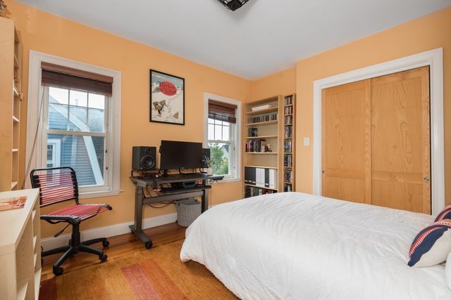 11 Varnum St 3, Arlington, MA 02474