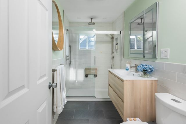 11 Varnum St 3, Arlington, MA 02474