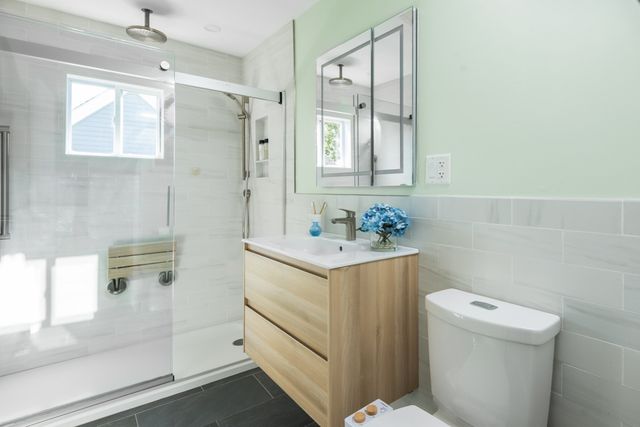 11 Varnum St 3, Arlington, MA 02474