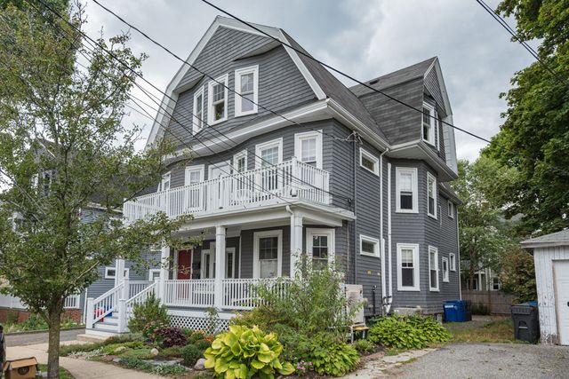 11 Varnum St 3, Arlington, MA 02474