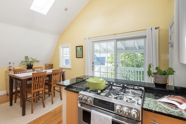 11 Varnum St 3, Arlington, MA 02474