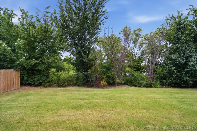 4207 W 4th Street, Skiatook, OK 74070