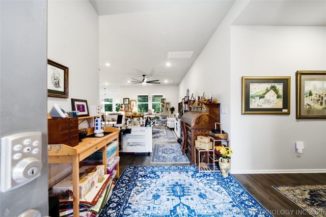 4207 W 4th Street, Skiatook, OK 74070