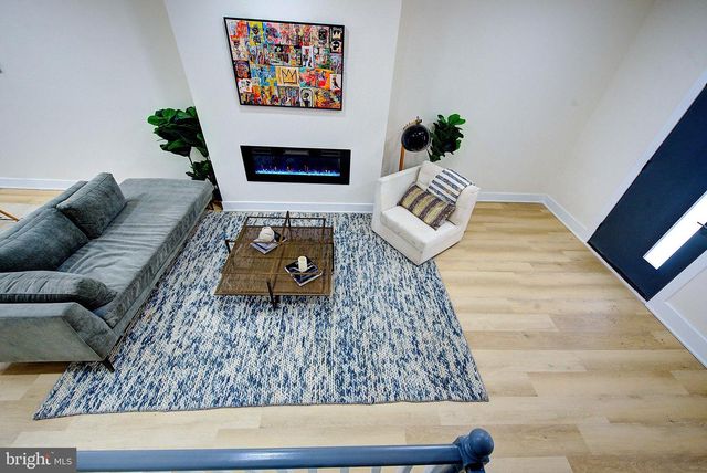 5215 N MARVINE ST, Philadelphia, PA 19141