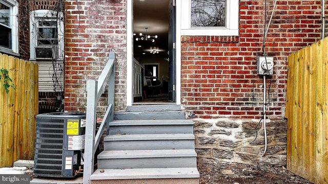 5215 N MARVINE ST, Philadelphia, PA 19141