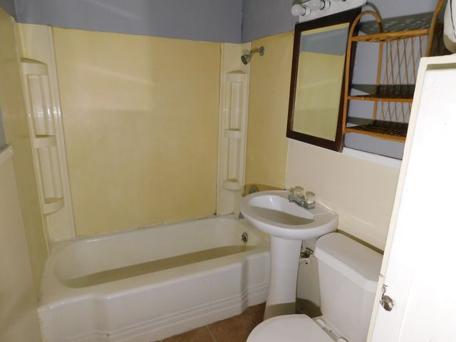 404 SE 4th Street, Springhill, LA 71075