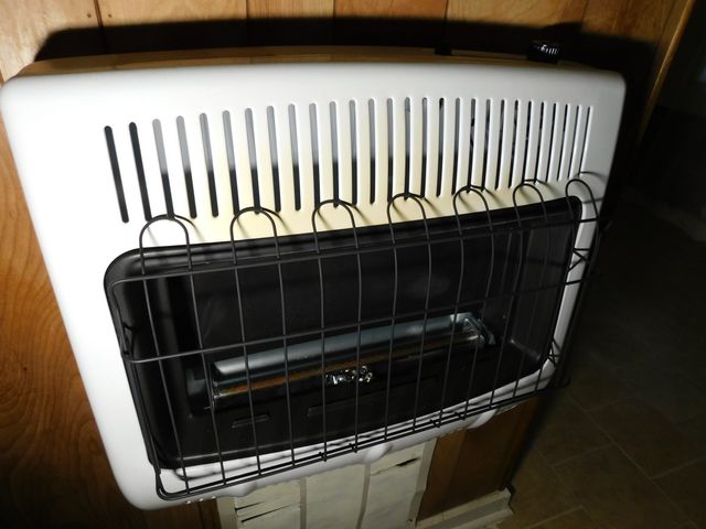 404 SE 4th Street, Springhill, LA 71075