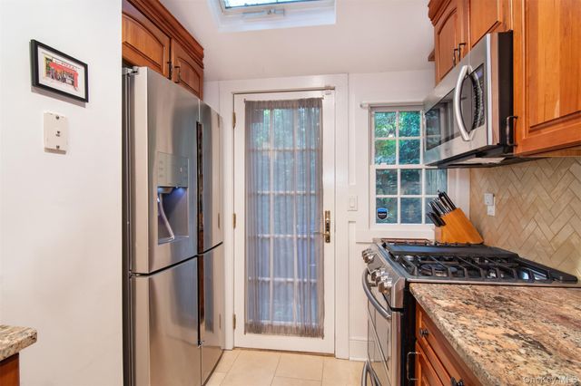 6 Beverly Road, Bronxville, NY 10708