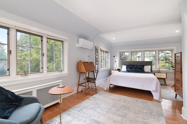 6 Beverly Road, Bronxville, NY 10708