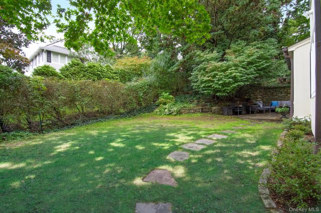 6 Beverly Road, Bronxville, NY 10708