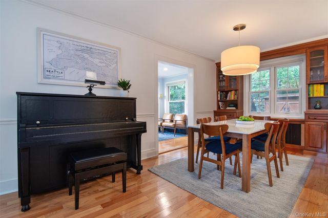 6 Beverly Road, Bronxville, NY 10708