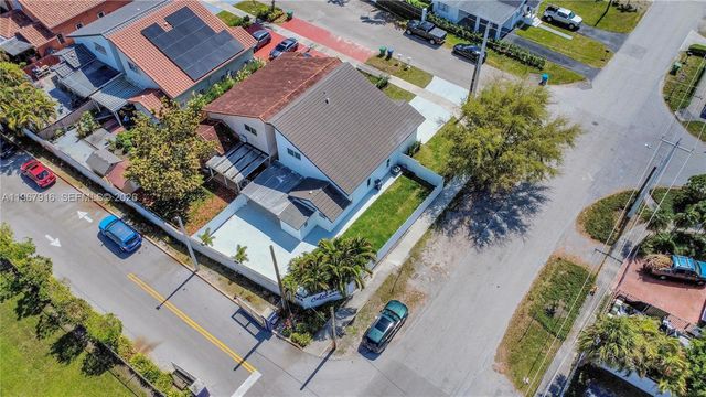 7893 SW 9th Ter, Miami, FL 33144