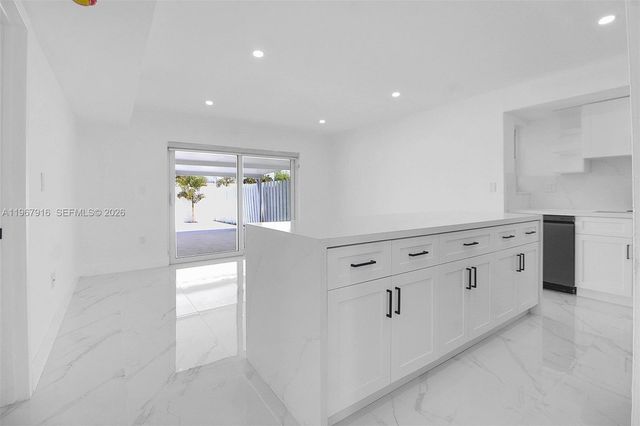 7893 SW 9th Ter, Miami, FL 33144