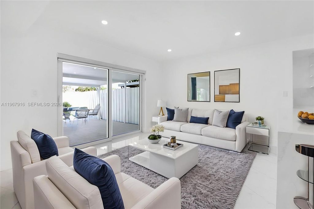 Image 7 of property listing at 7893 SW 9th Ter, Miami, FL 33144