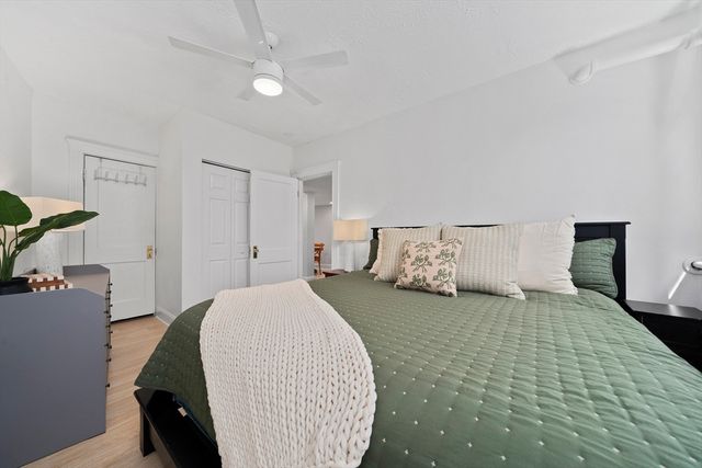 12 James Street B, Brookline, MA 02446