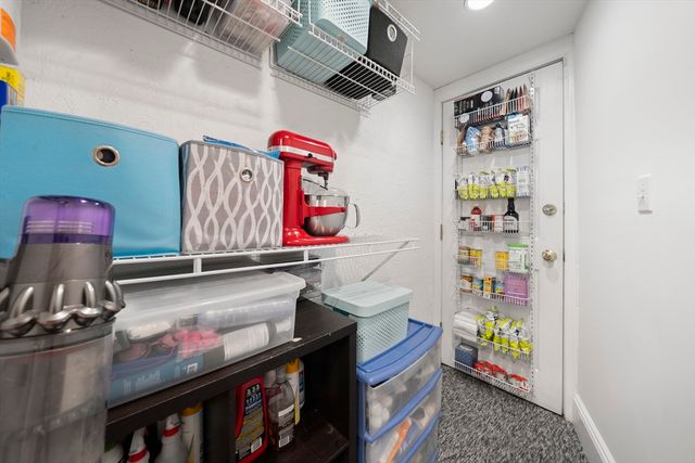 12 James Street B, Brookline, MA 02446