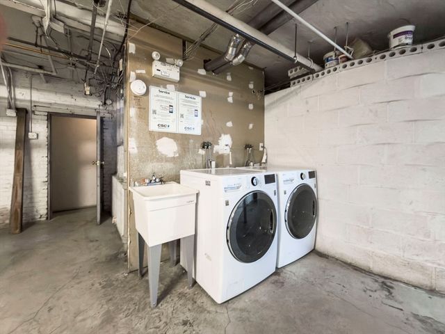 12 James Street B, Brookline, MA 02446