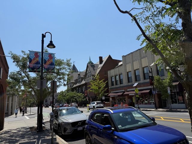 12 James Street B, Brookline, MA 02446