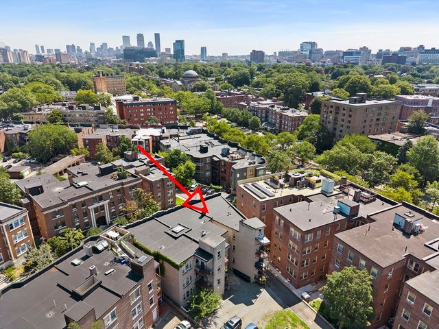 12 James Street B, Brookline, MA 02446