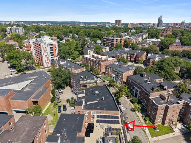 12 James Street B, Brookline, MA 02446