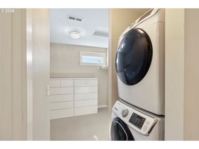 4643 Ne 25TH Ave, Portland, OR 97211