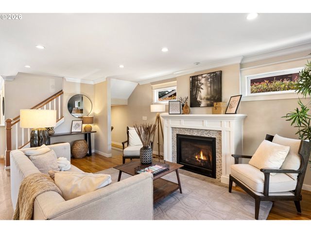 4643 Ne 25TH Ave, Portland, OR 97211