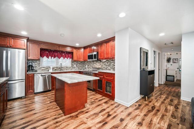 5 Debbie Rd, Brockton, MA 02302