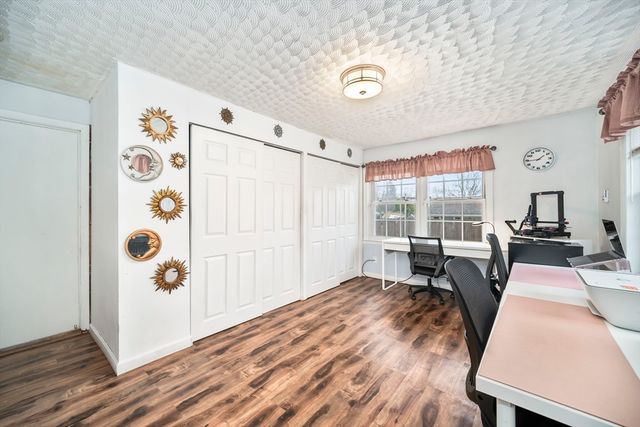 5 Debbie Rd, Brockton, MA 02302