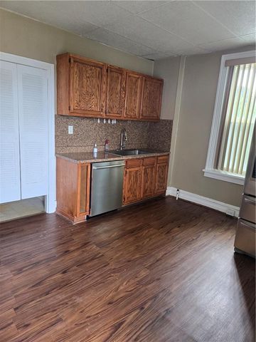 578 Broad Street, Emmaus Boro, PA 18049